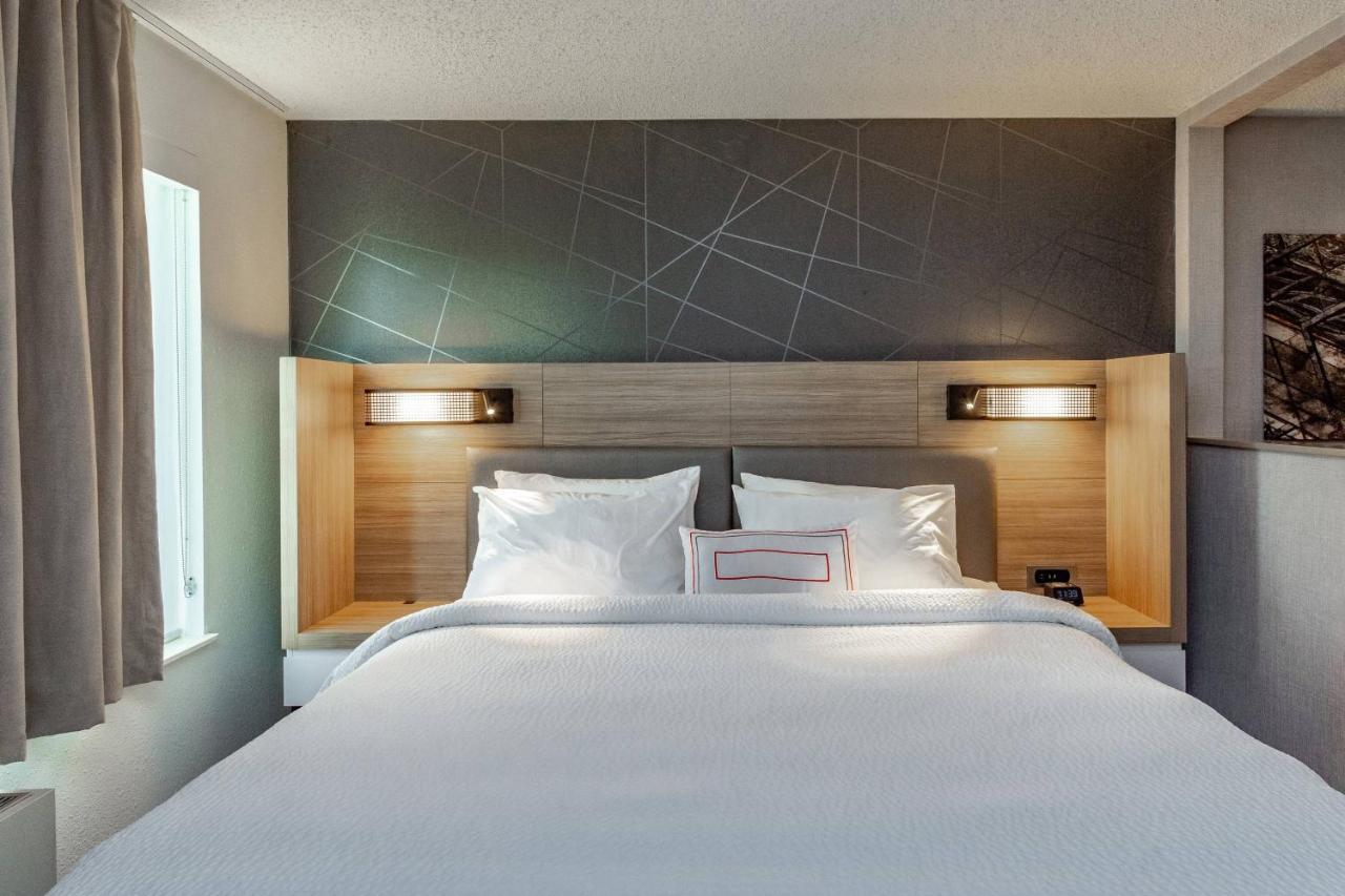 Springhill Suites Anchorage Midtown Экстерьер фото