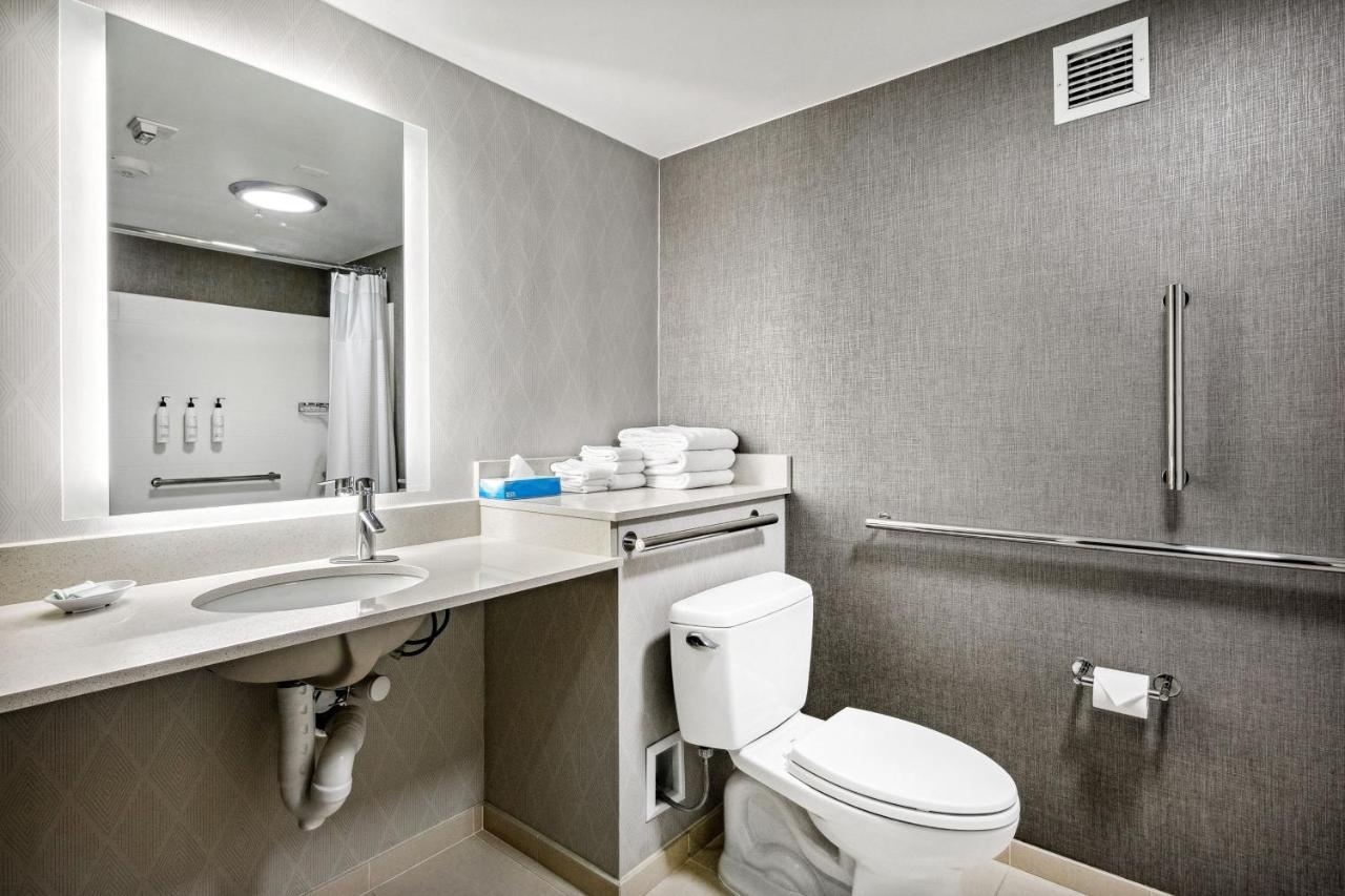 Springhill Suites Anchorage Midtown Экстерьер фото